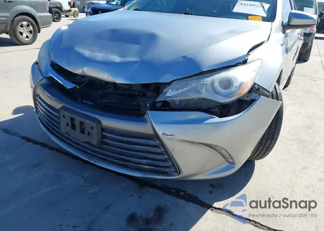 2015 Toyota Camry Hybrid Xle z USA, uszkodzony, nr VIN 4T1BD1FK3FU171902